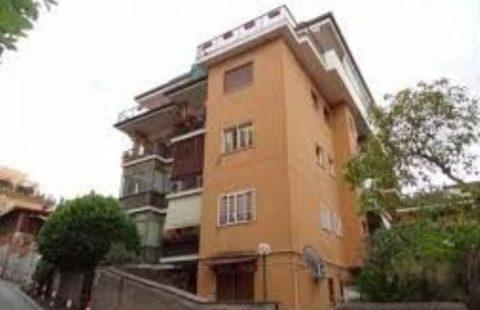 Monolocale Via Gradoli, 65 – Cassia Tomba di Nerone