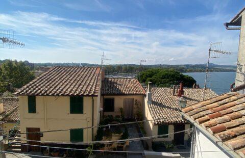 Appartamento vista lago Via Dell’Orologio – Capodimonte